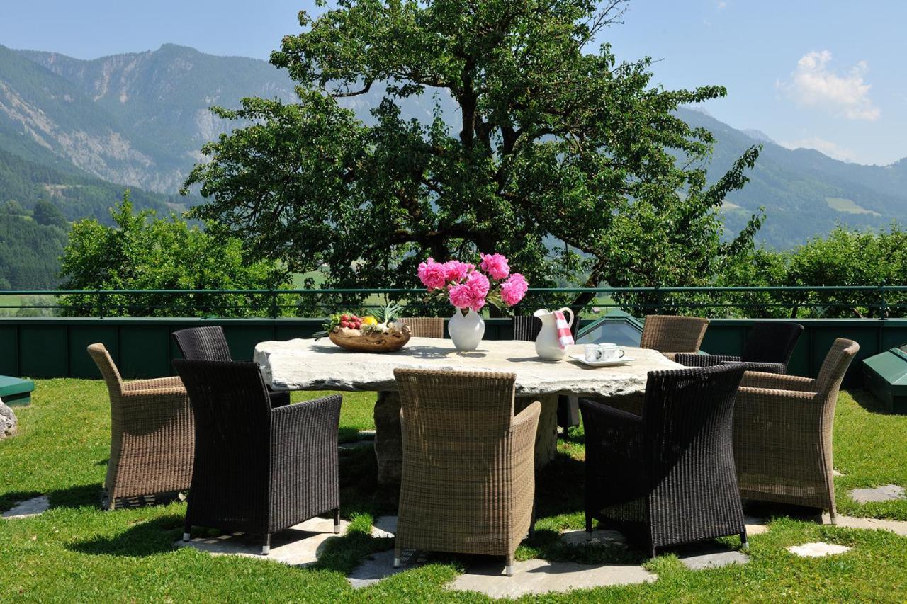 Hotel Herrschaftstaverne Haus im Ennstal Esterno foto