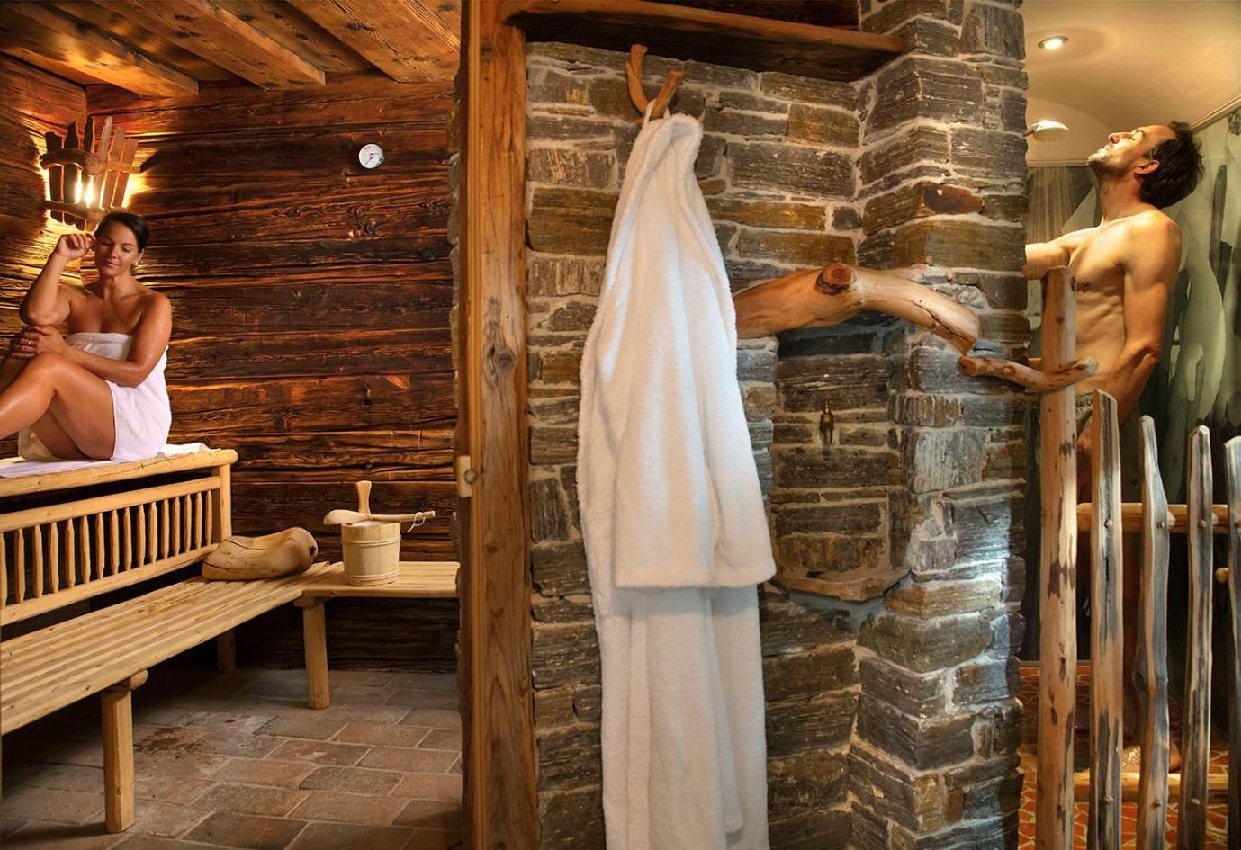 Hotel Herrschaftstaverne Haus im Ennstal Esterno foto